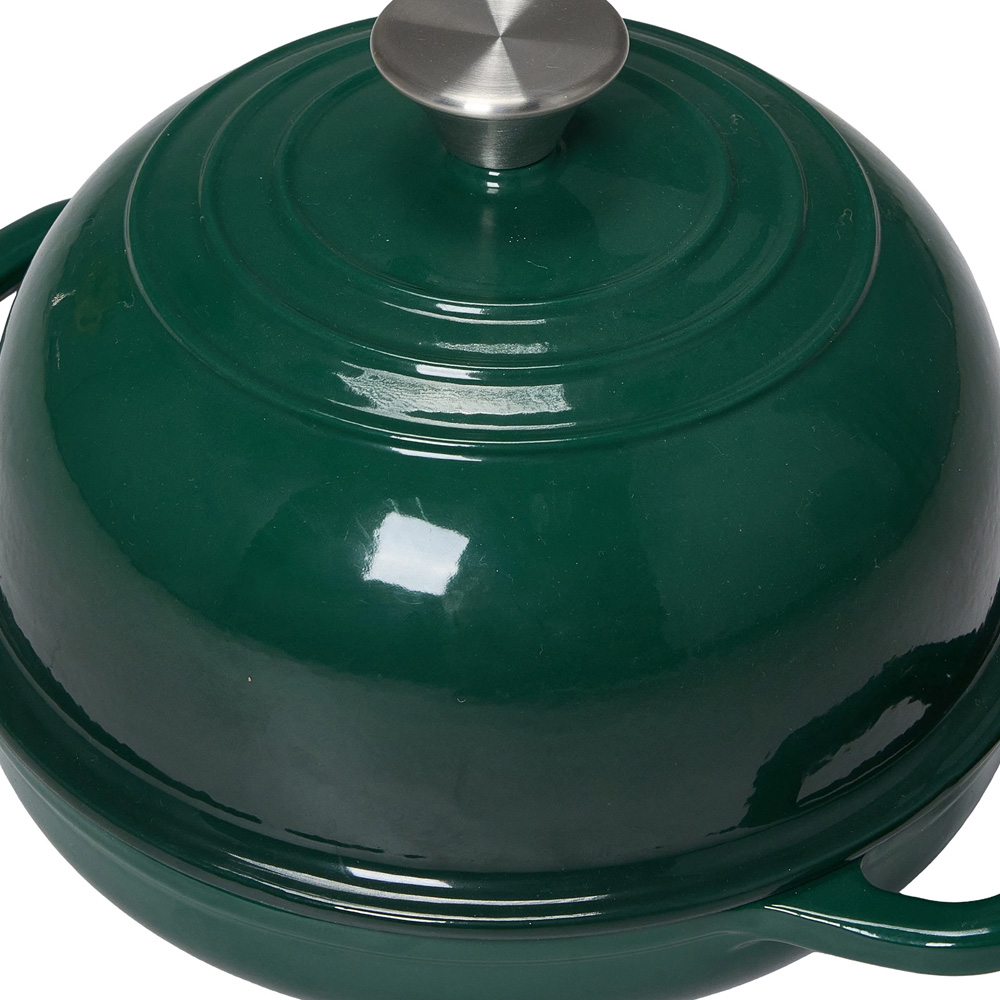 Living and Home 4.4L Green Enamelled Cast Iron Bread Dutch Oven with Lid Image 4