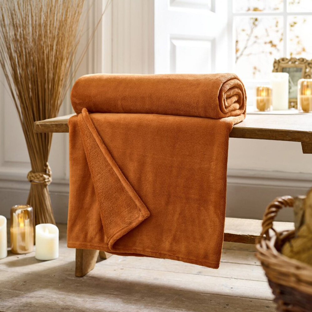 Deyongs Rust Snuggle Touch Throw 140 x 180cm Image 2