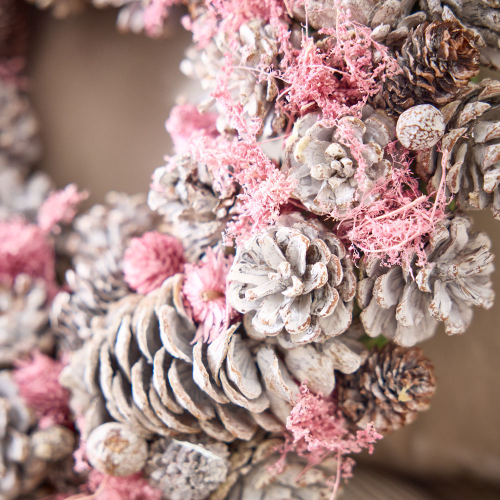 Dibor Pink Winter Sparkle Artificial Christmas Wreath with Pinecones 39cm Image 4