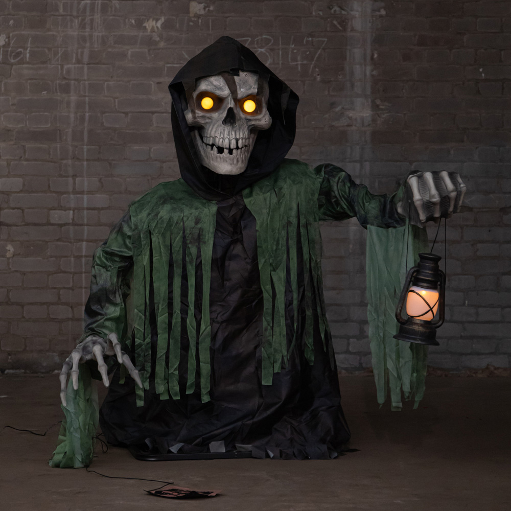Samuel Alexander Light Up Corroded Animatronic Reaper Groundbreaker Halloween Decoration 4.8ft Image 2