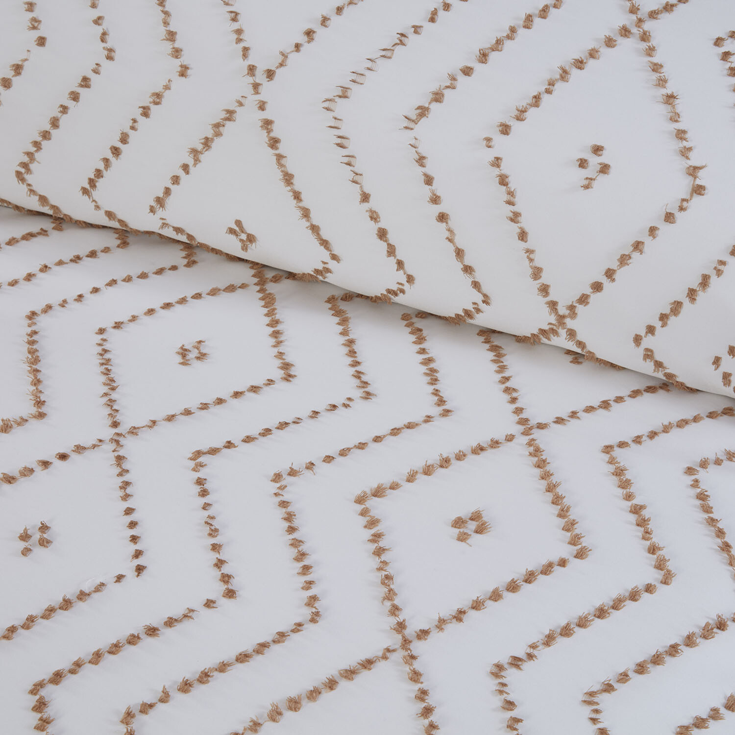 Kasiya Geo Duvet Set - Natural and White / Single Image 3