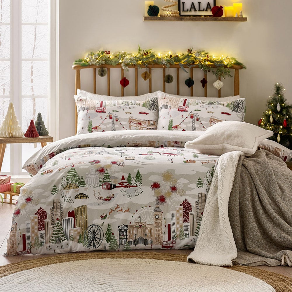 Furn King Size Joy To All Printed Reversible Duvet Set Image 1