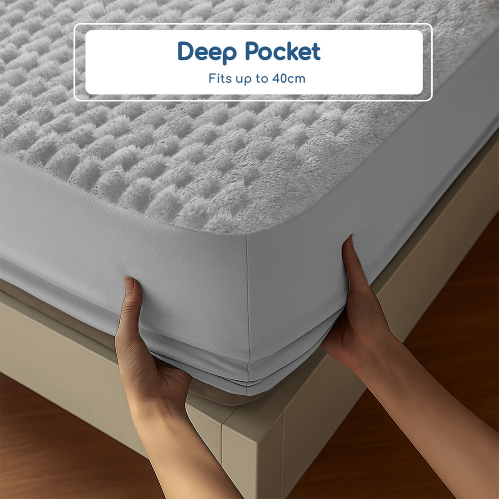 Velosso Super King Size Silver Chunky Popcorn Fitted Sheet Image 5