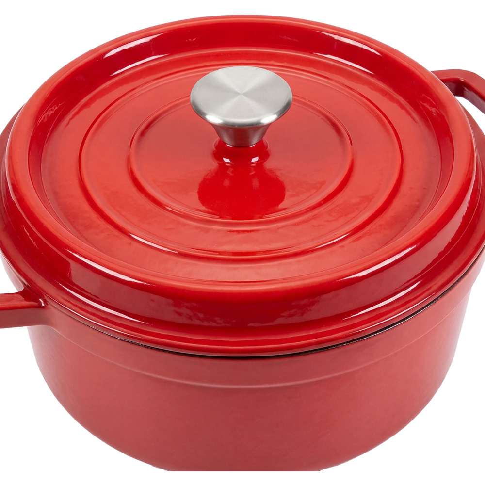 Living and Home 2.8L Red Enamelled Cast Iron Dutch Oven Image 3