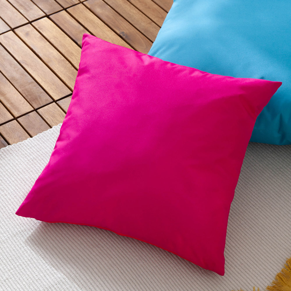 furn. Pink Wrap Outdoor Cushion Image 2