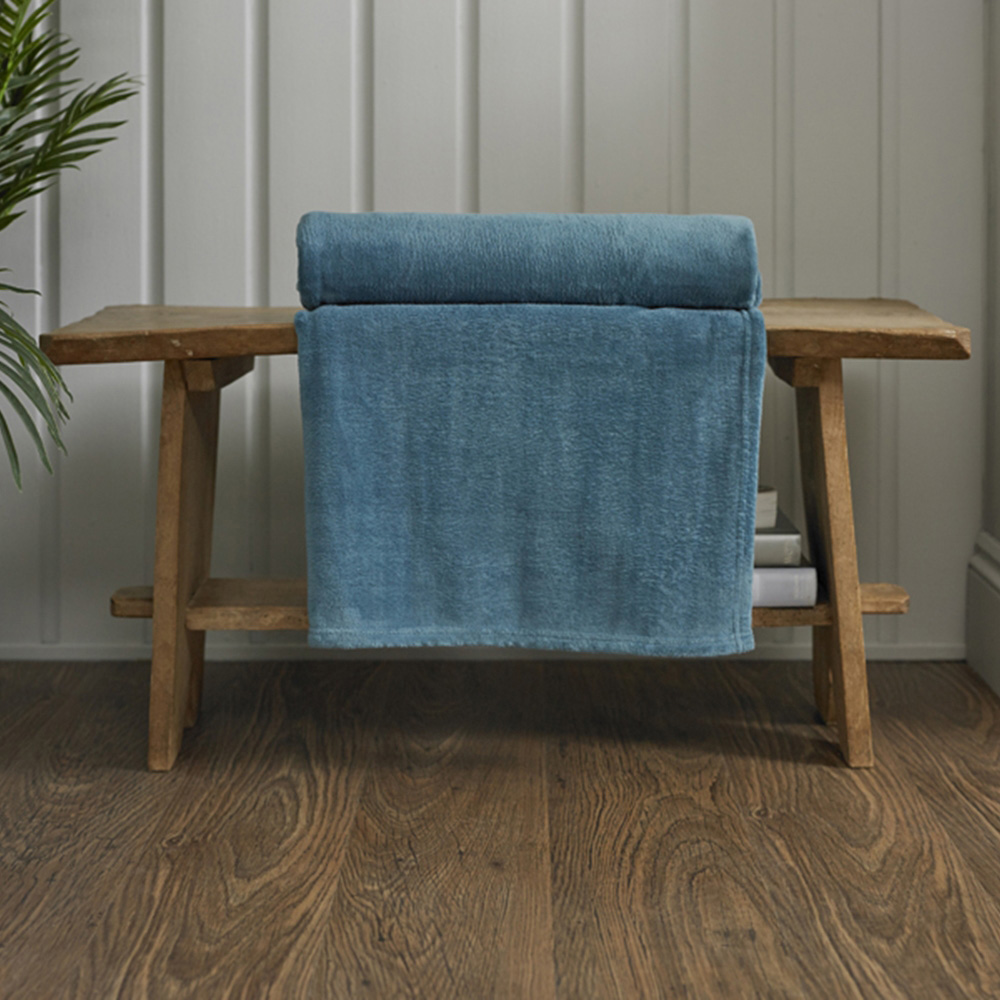 Deyongs Petrol Snuggle Touch Throw 140 x 180cm Image 2