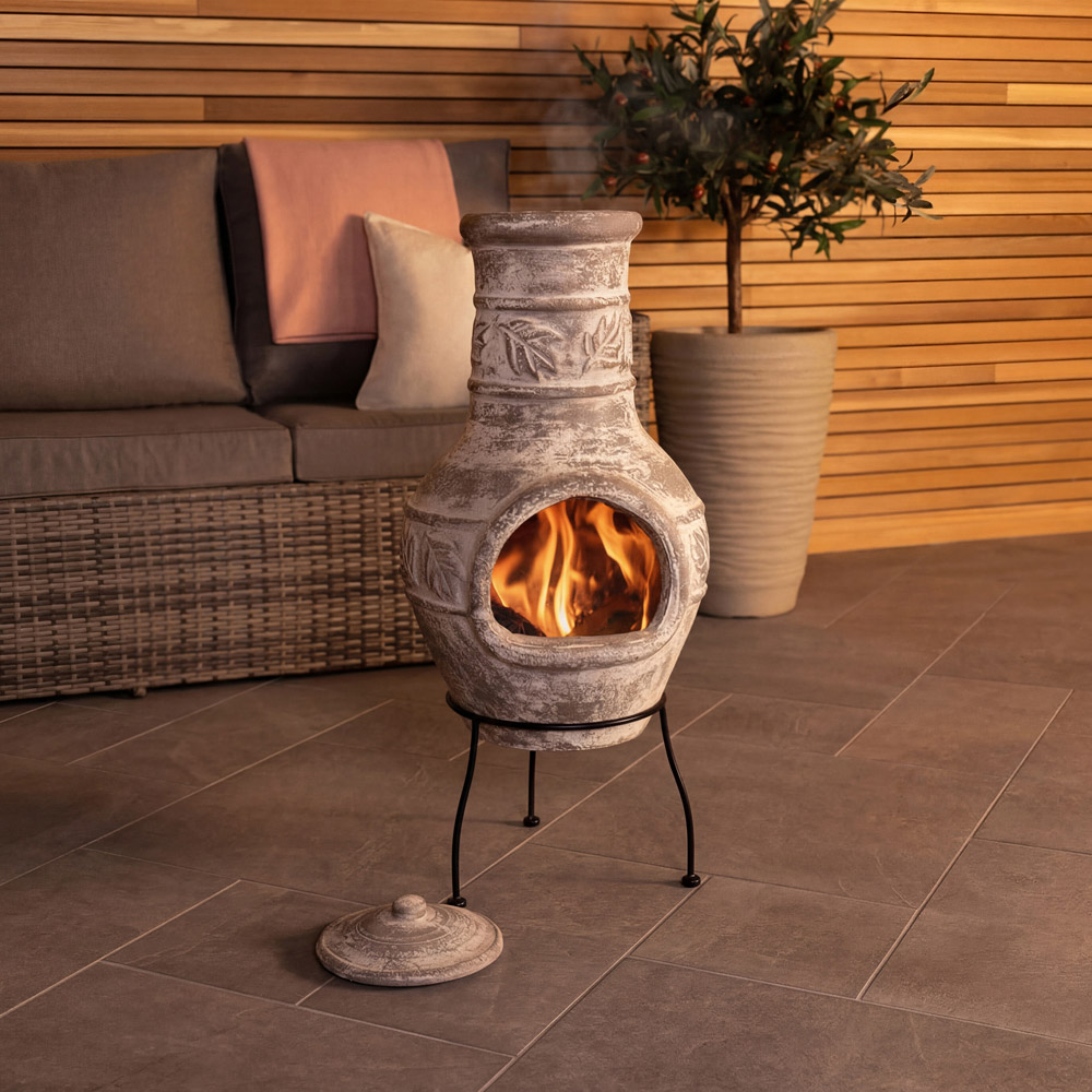 Charles Bentley Snug Acapulco Leaf Motif Grey Clay Chiminea with Lid and Stand Image 2
