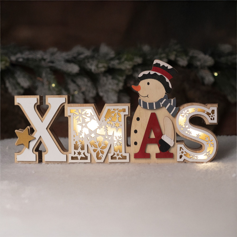 Xmas Haus Christmas Wooden Light Up Xmas Display Image 4