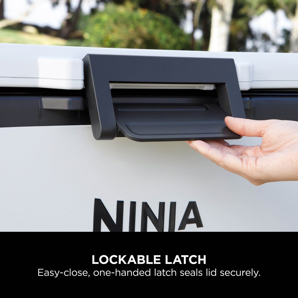 Ninja FrostVault FB131UKWH Cloud White Hard Cooler with Dry Zone 28L Image 7
