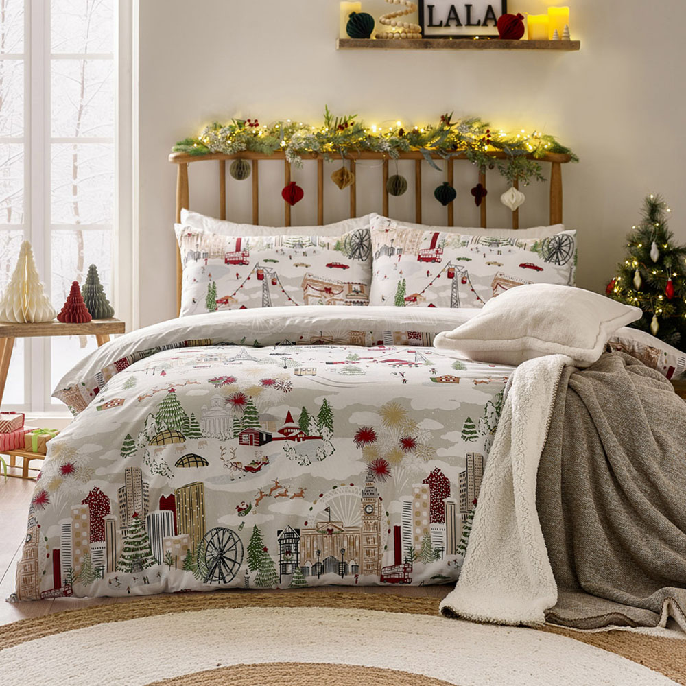 Furn Single Joy To All Printed Reversible Duvet Set Image 1