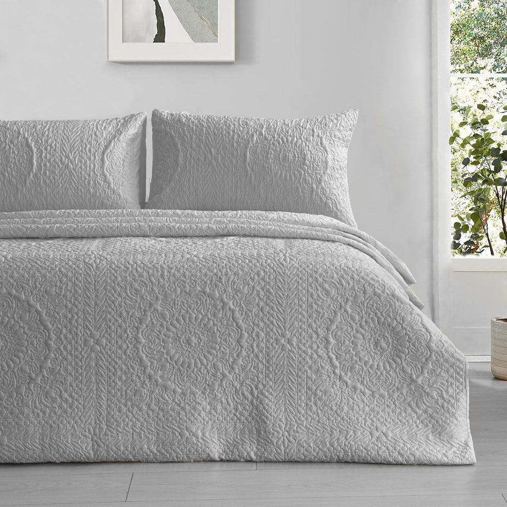 Velosso Winchester Grey Bedspread Set 235 x 235cm Image