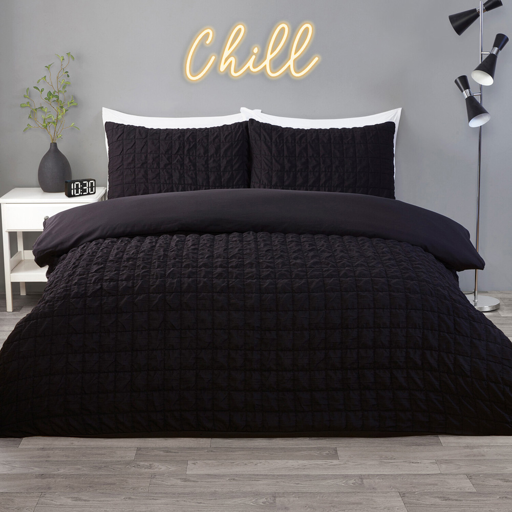 Kingston Check Duvet Set Black King Image 1