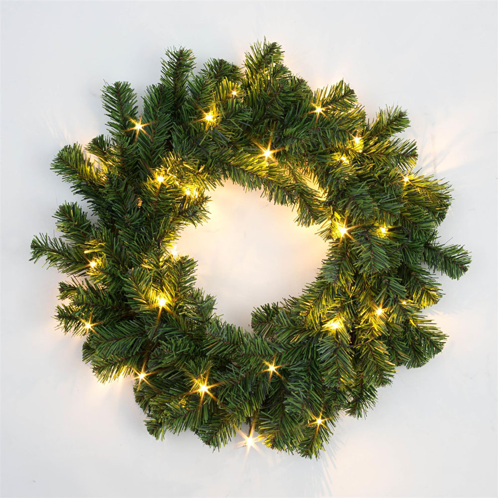 Shatchi Pre-Lit Warm White LED Alaskan Pine Green Wreath 55cm Image 2