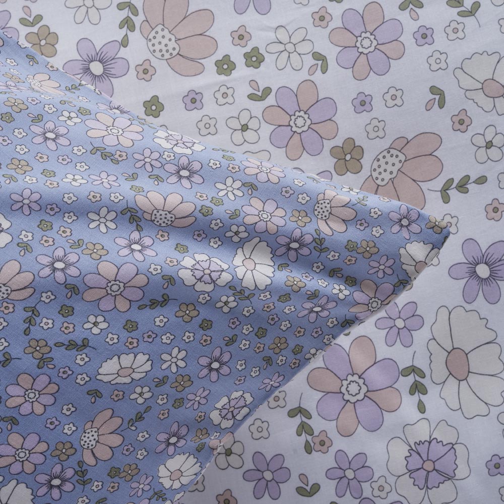 Wilko King Size Ditsy Floral Blush Reversible Duvet Set Image 3