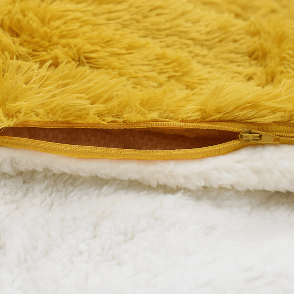 Velosso Alaska Single Ochre Faux Fur Duvet Set Image 3