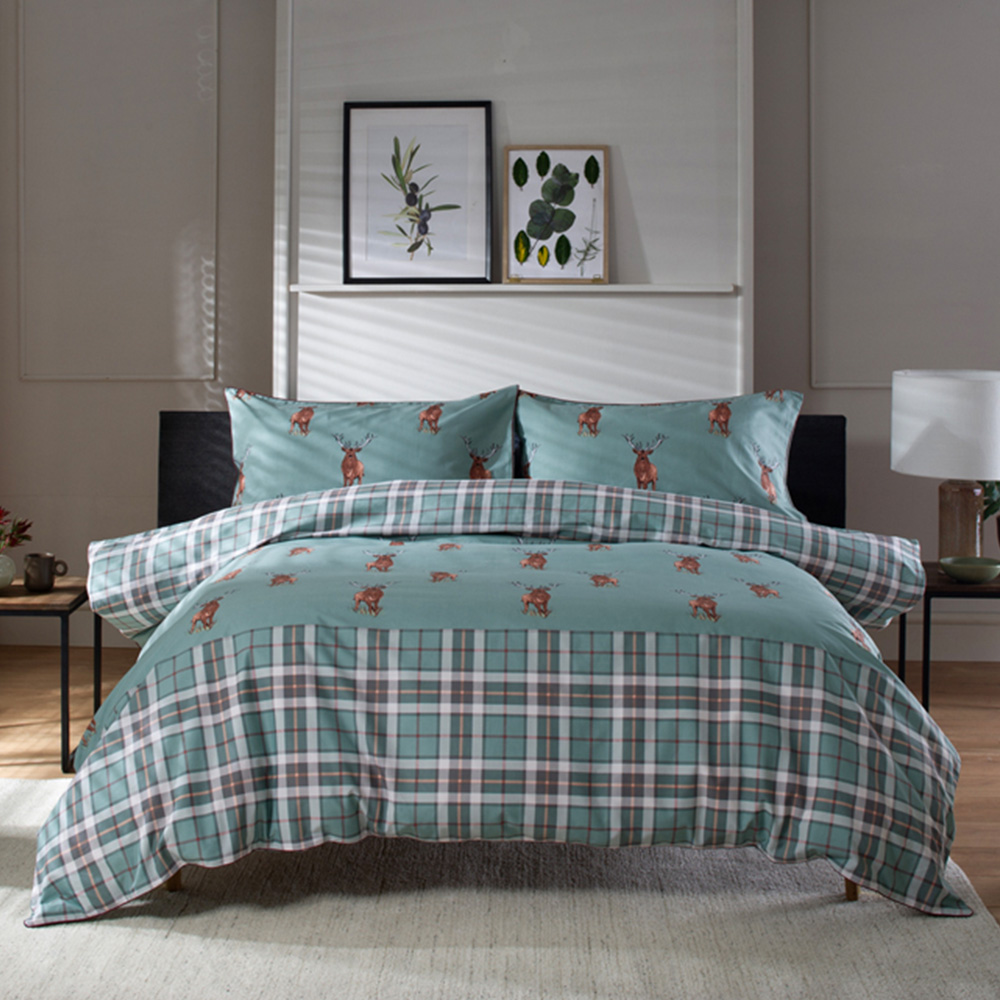 The Lyndon Company Highland Fell Single Green and Red Duvet Set Image 1