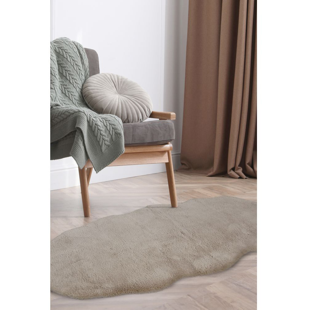 Homemaker Luxurious Faux Fur Natural Rug 70 x 140cm Image 4