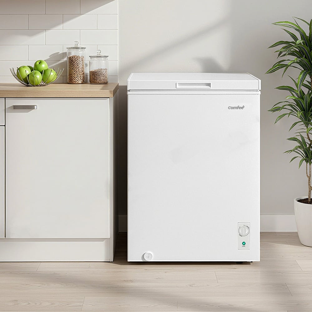 Comfee AJ0905 White 99L Freestanding Chest Freezer Image 2