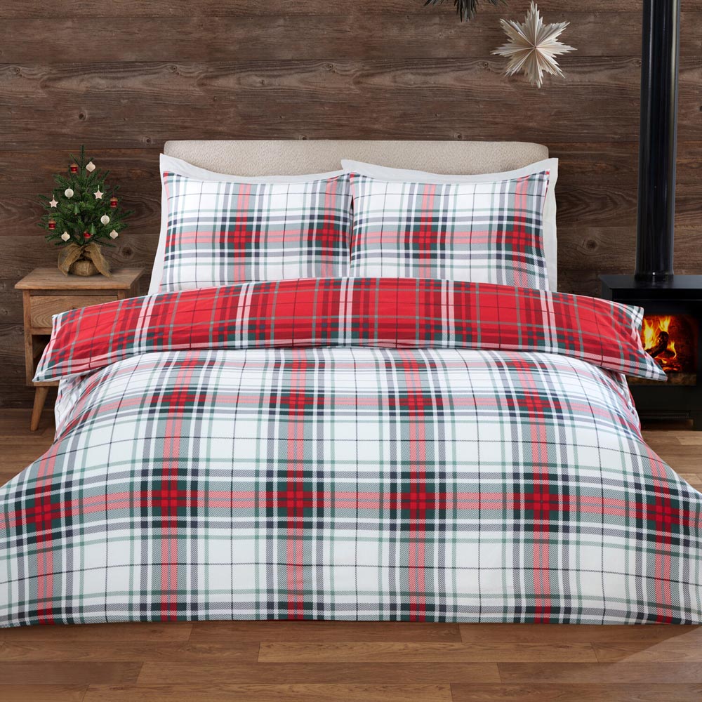 Christmas Tartan Red Duvet Set  - Red / King Image 2