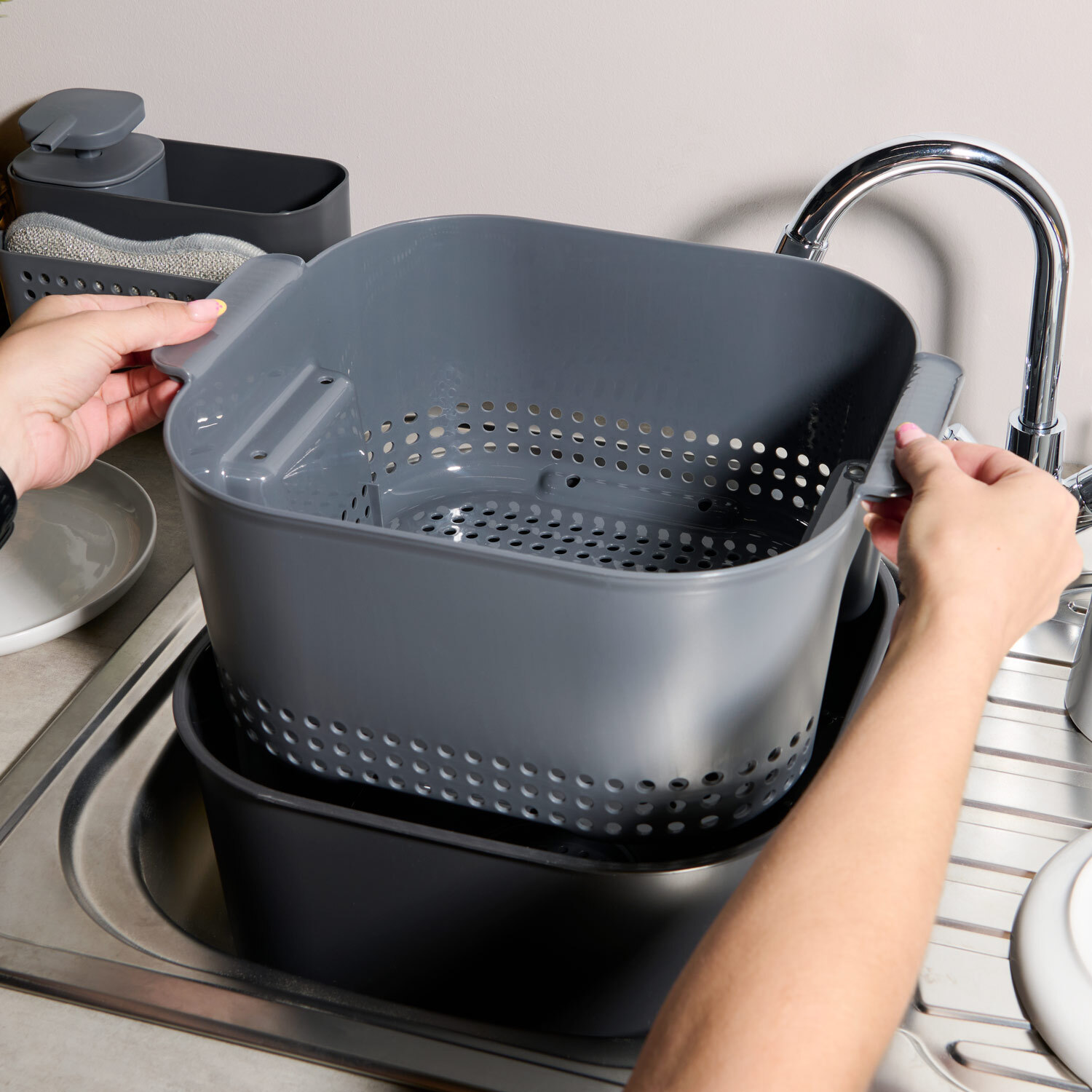 Kitchen Master Strainer Basin Grey Image 9
