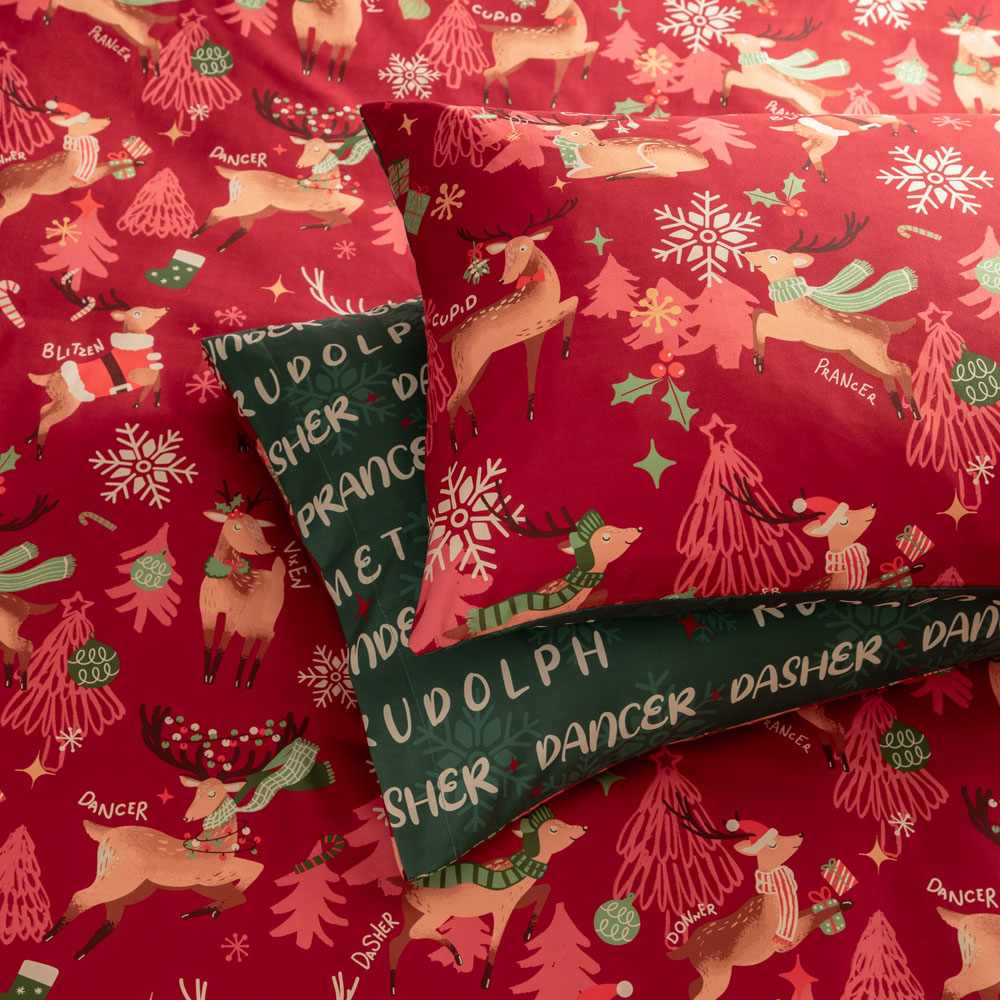 Duvet Day Super King Size Red Sleigh Team Christmas Reversible Duvet Cover Set Image 3
