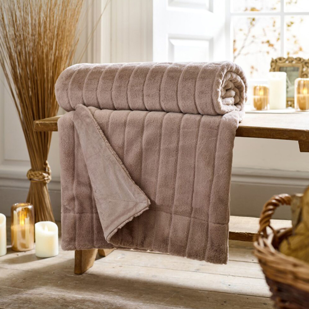 Deyongs Hockley Fawn Throw 150 x 200cm Image 2