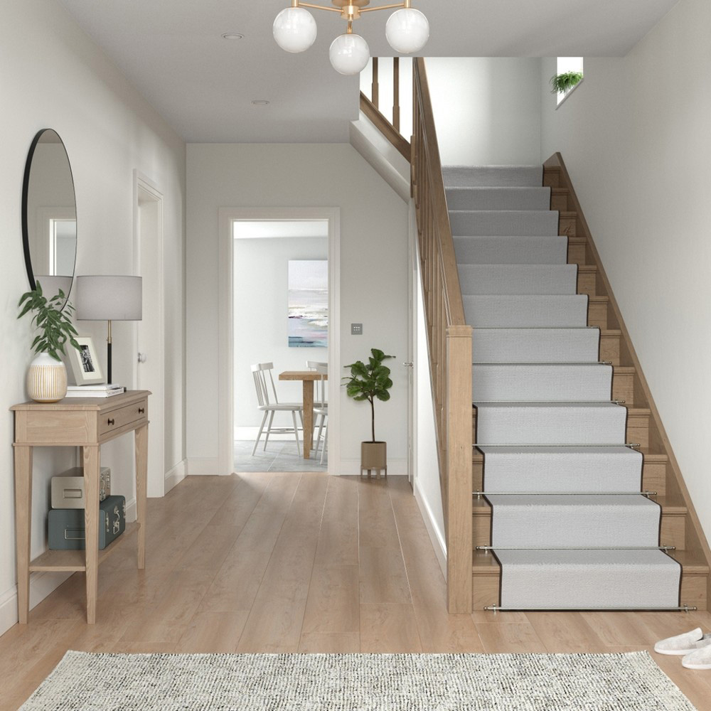 Dulux Trade White Cotton Walls and Ceilings Vinyl Matt Paint 5L Image 4