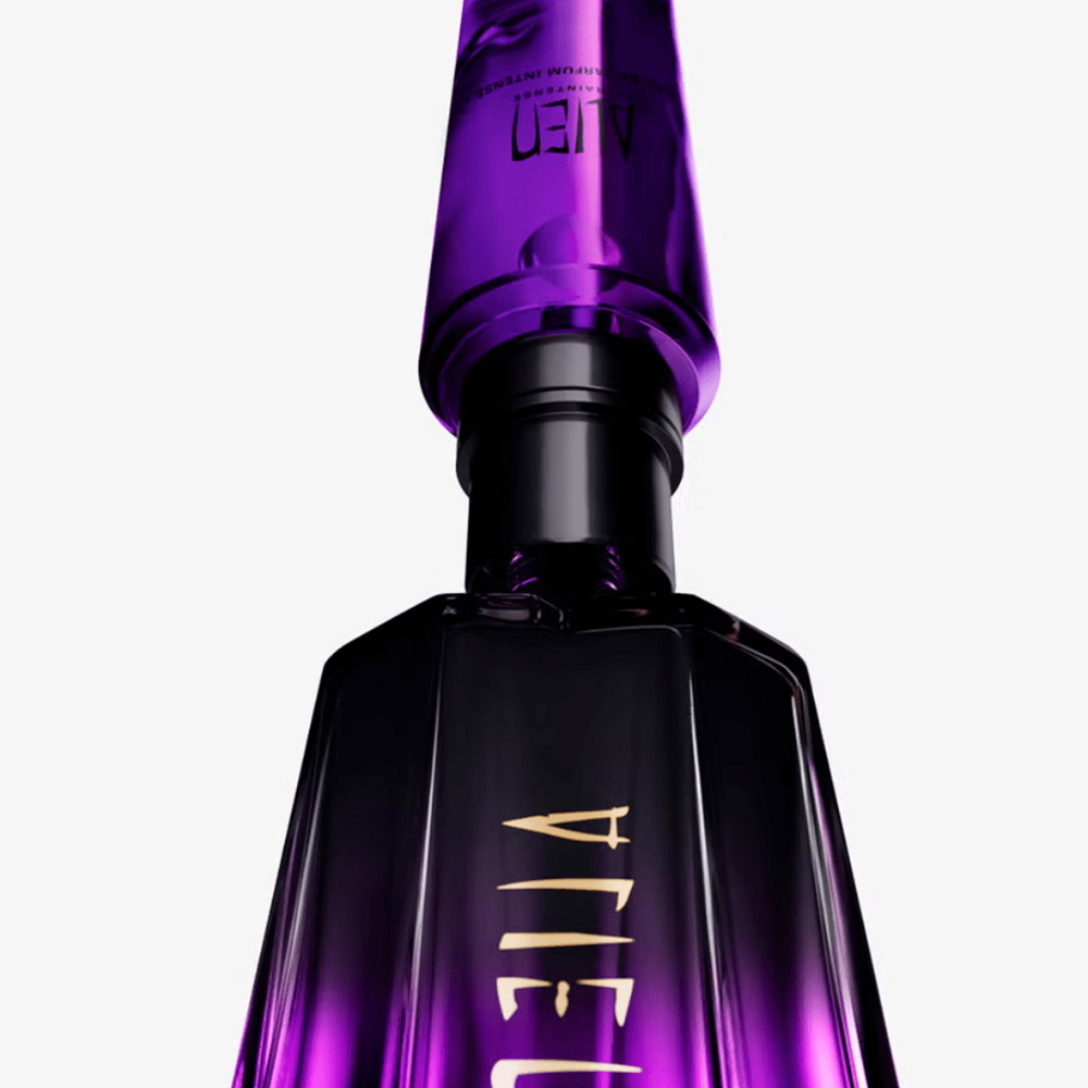 Thierry Mugler Alien Extraintense Refillable Eau De Parfum Spray 30ml Image 3
