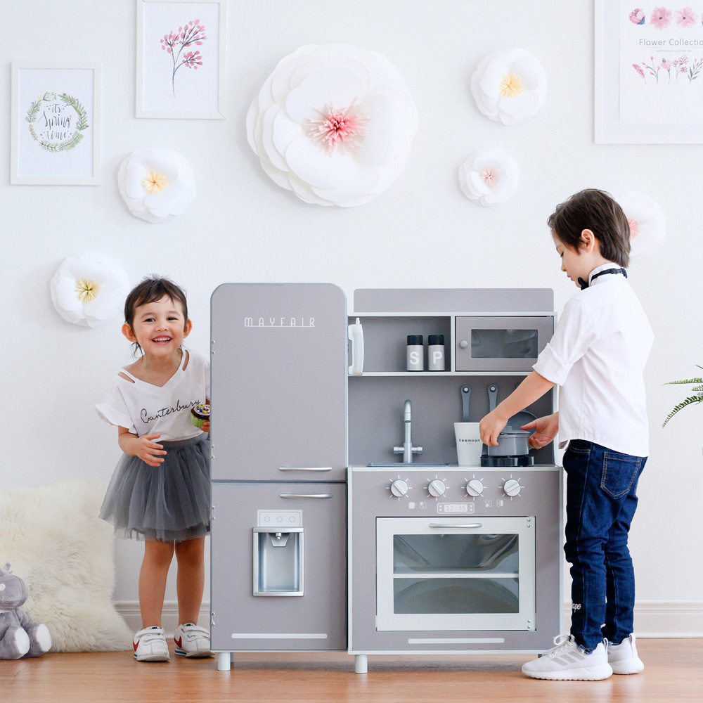 Teamson Kids Little Chef Mayfair Grey Retro Play Kitchen Image 8