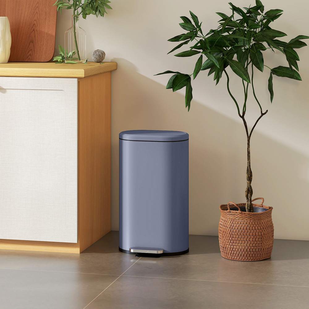 HOMCOM Grey Slim Rectangular Pedal Bin with Soft-Close Lid 30L Image 3