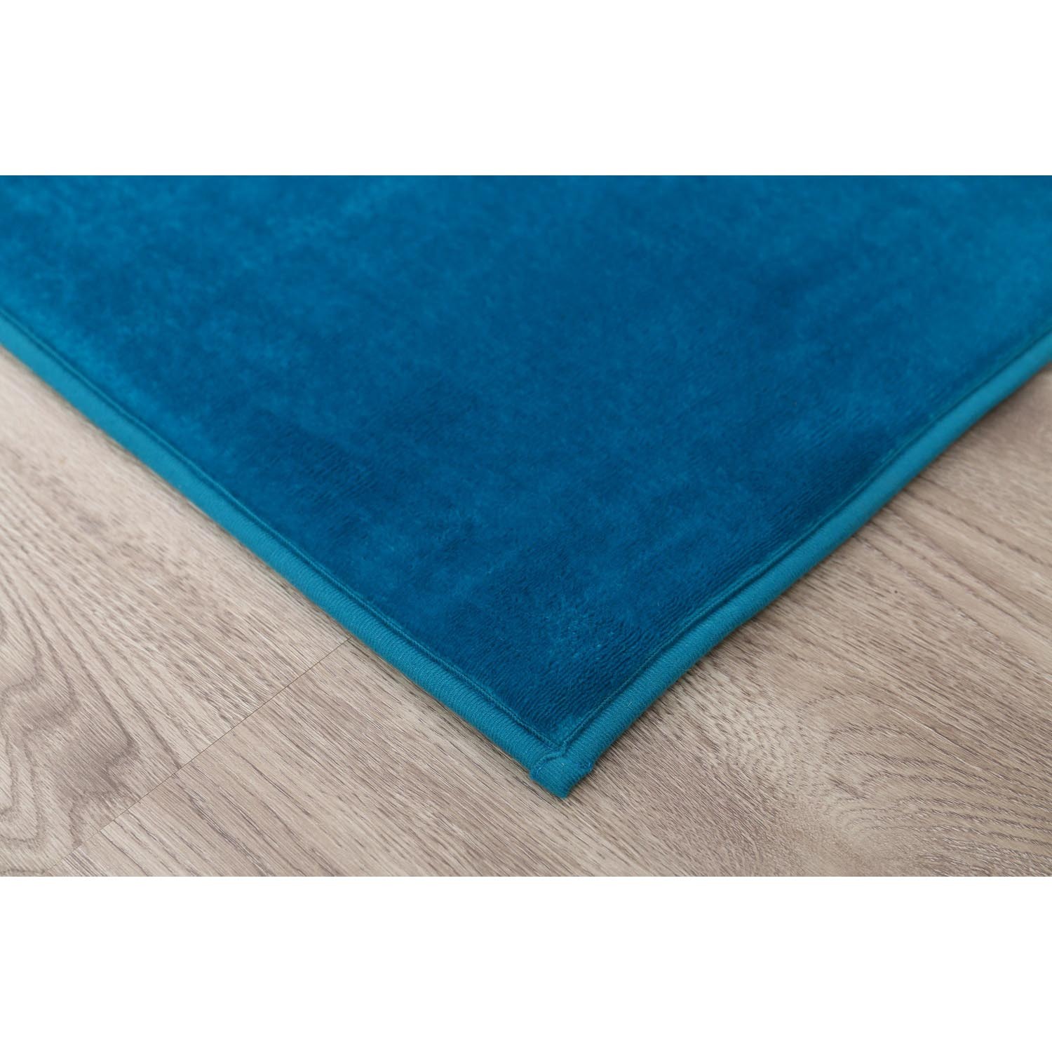 Cosy Teal Flannel Rug Image 3