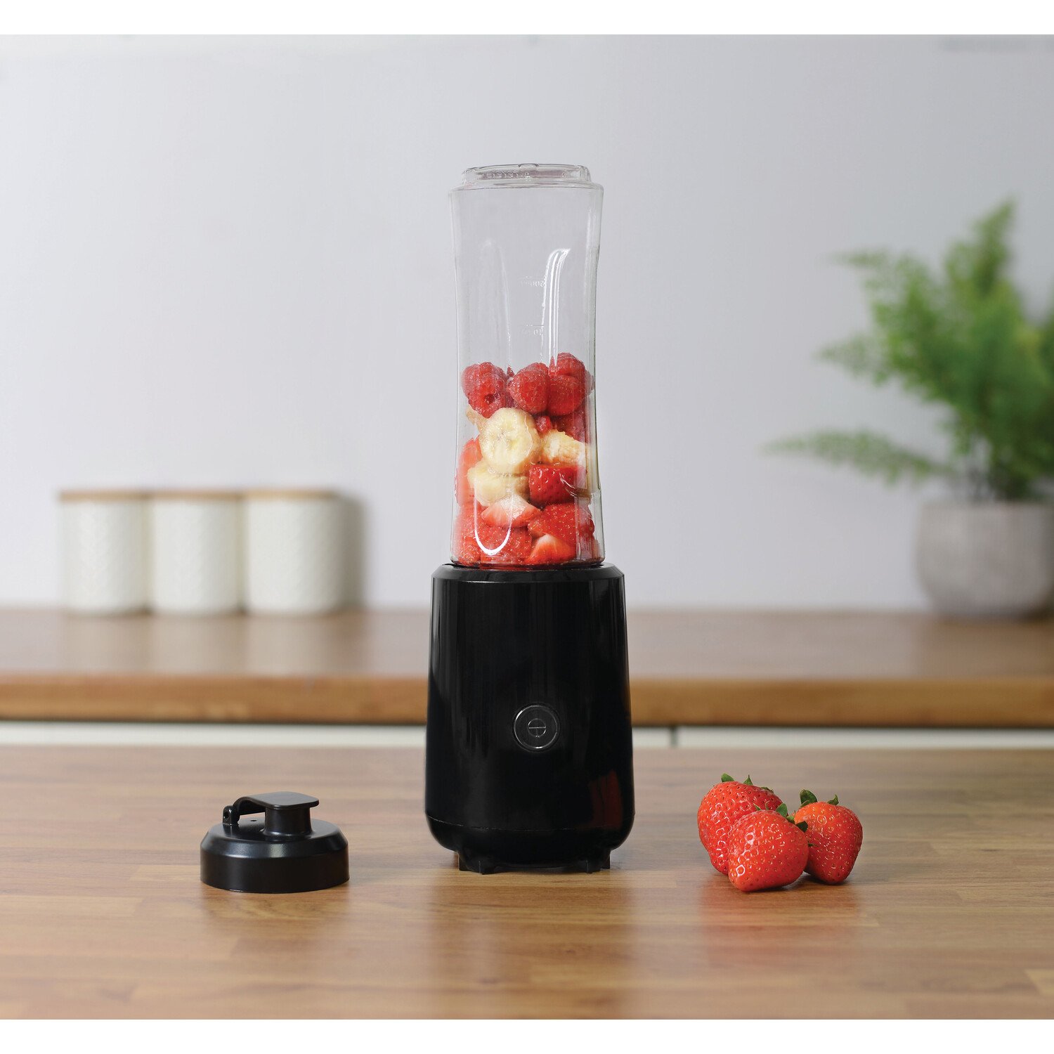 Smoothie Maker and Bottle - Black Image 3