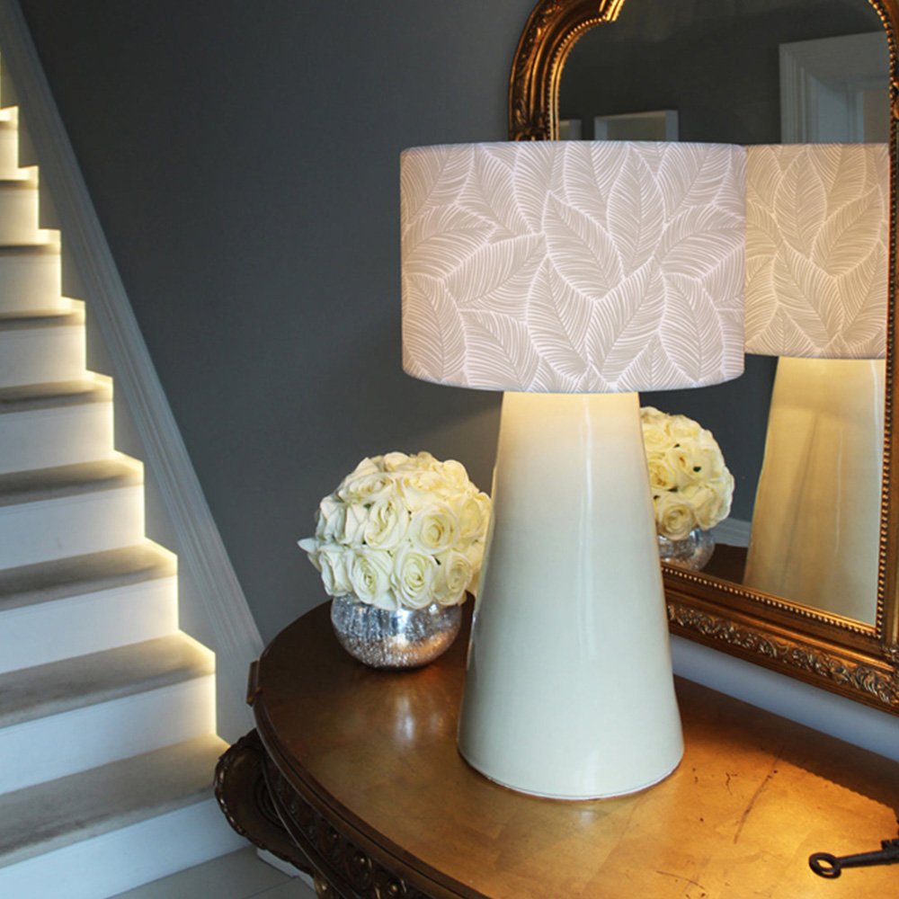 Benjamin Tate Design Small Beige Leaves Lamp Shade Image 5