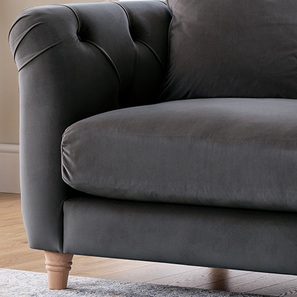 Midnight Blue Velvet Armchair Image 4