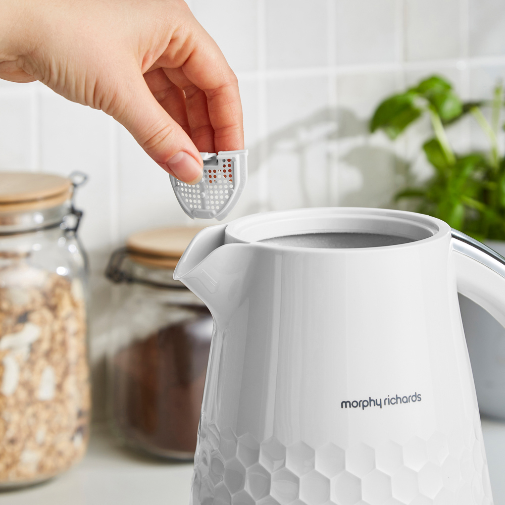 Morphy Richards Hive 108274 White 1.5L Jug Kettle Image 5