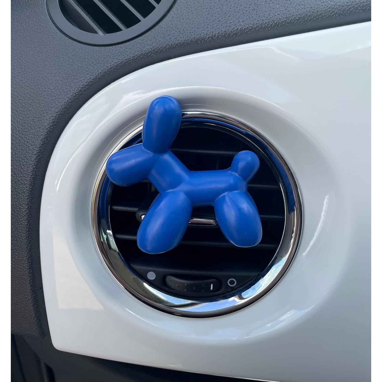 Little Dog Clip Car Air Freshener Image 3