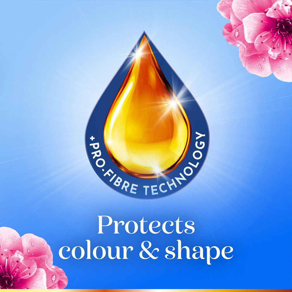 Comfort Ultra Fresh and Protect Sakura Dreams Fabric Conditioner 58 Washes 870ml 6 Pack Image 6