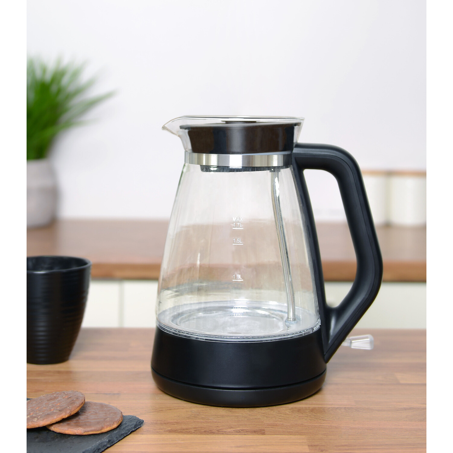 Glass Kettle - Black Image 3