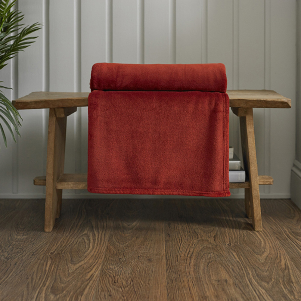 Deyongs Ruby Snuggle Touch Throw 140 x 180cm Image 2