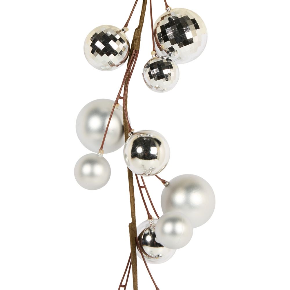 Shiny Bauble Garland Silver Image 3