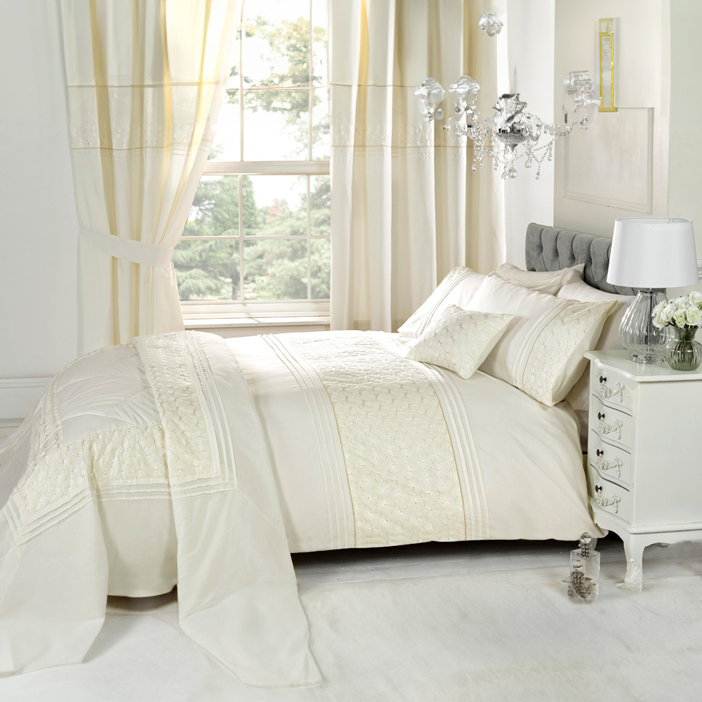 Rapport Home Everdean King Size Cream Duvet Set Image 1