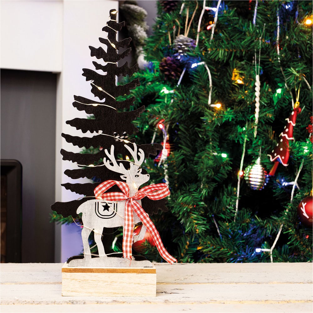 St Helens Light Effect Festive Tree Christmas Decoration Image 2