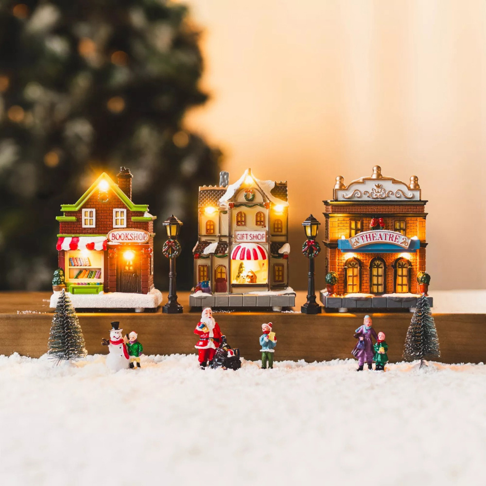 Marco Paul LED Christmas Shop Scene 3 Piece Mini Decoration Set Image 6