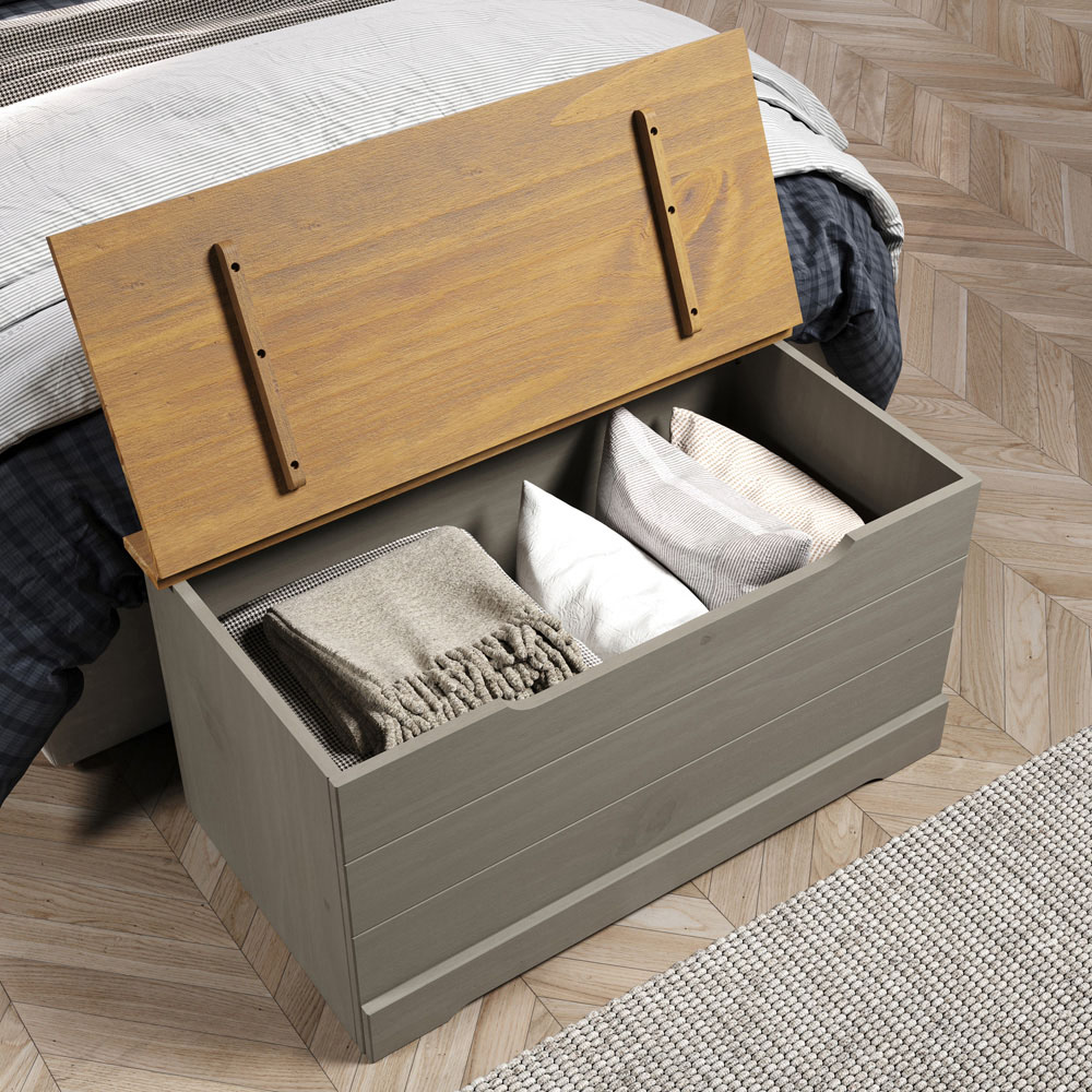 Core Products Corona Classic Grey Pine Wood Storage Trunk Image 6