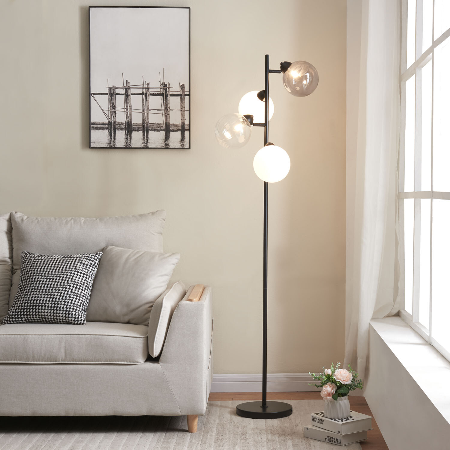 Meghan Black 4 Light Floor Lamp Image 2