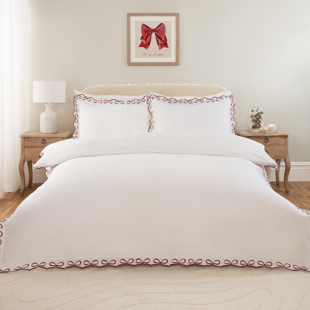 Festive Bows Embroidered Duvet Set Double Image 1