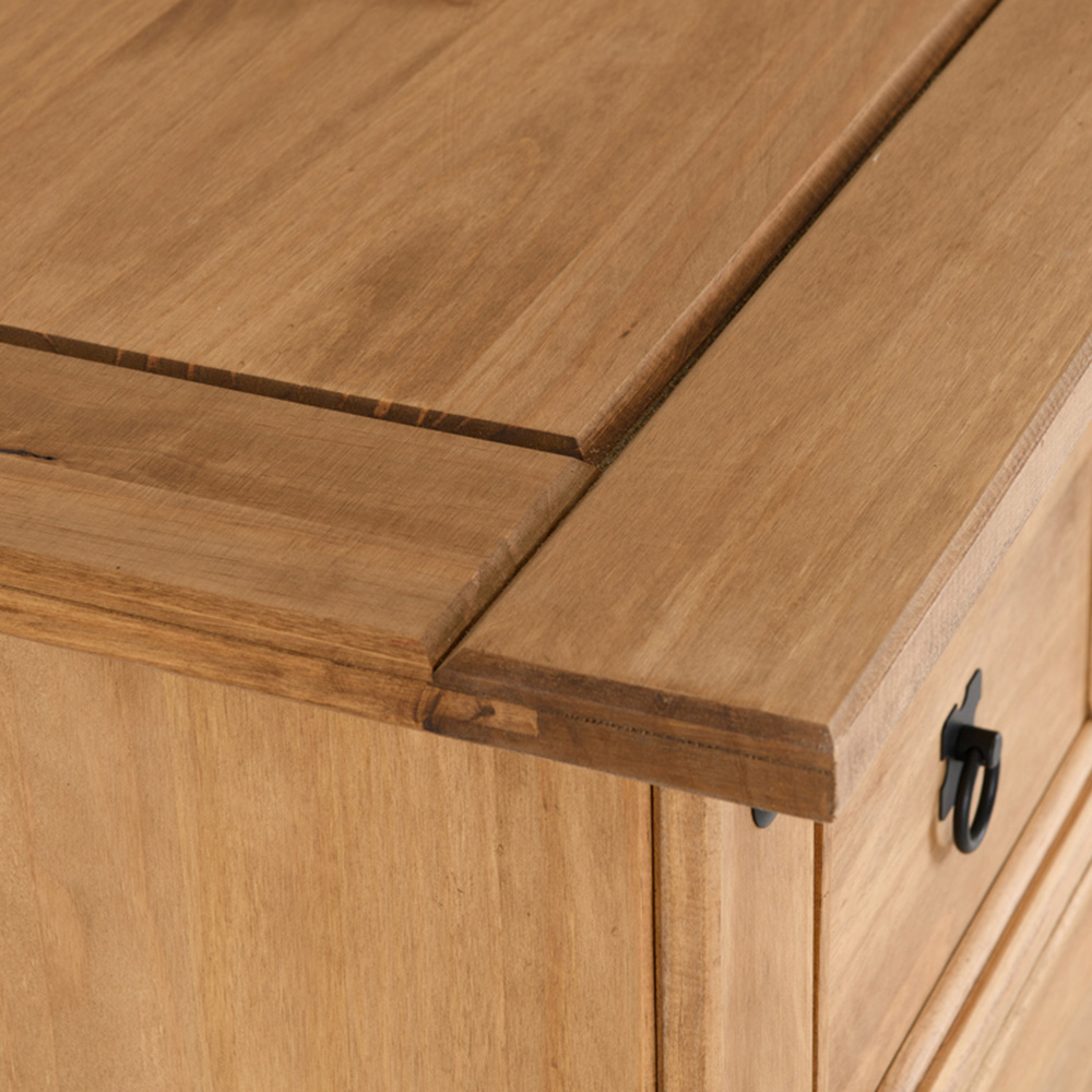 Seconique Corona 4 Drawer Distressed Waxed Pine Chest of Drawers Image 6