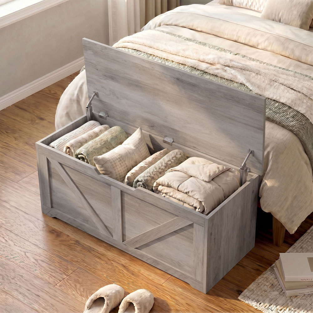 HOMCOM 127L Grey Storage Trunk with Safety Hinges Image 4