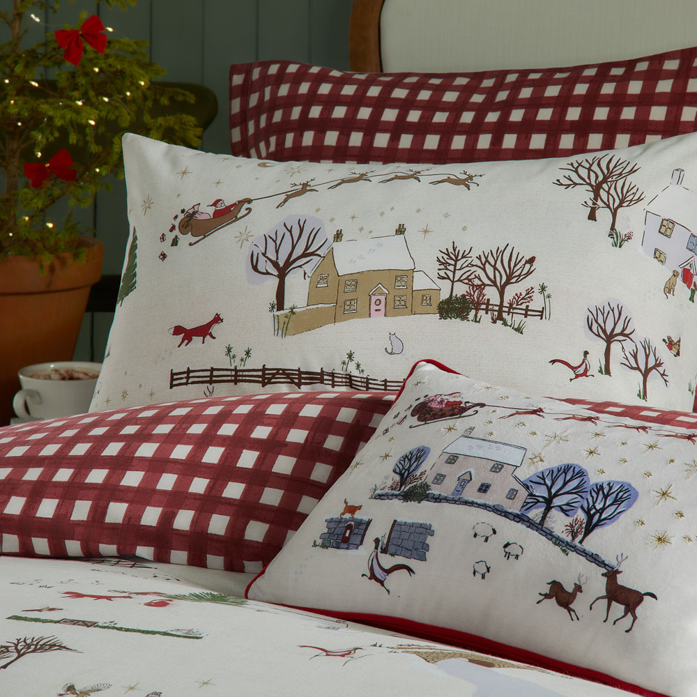 Furn Single Cotswolds Christmas Printed Reversible Duvet Set Image 2