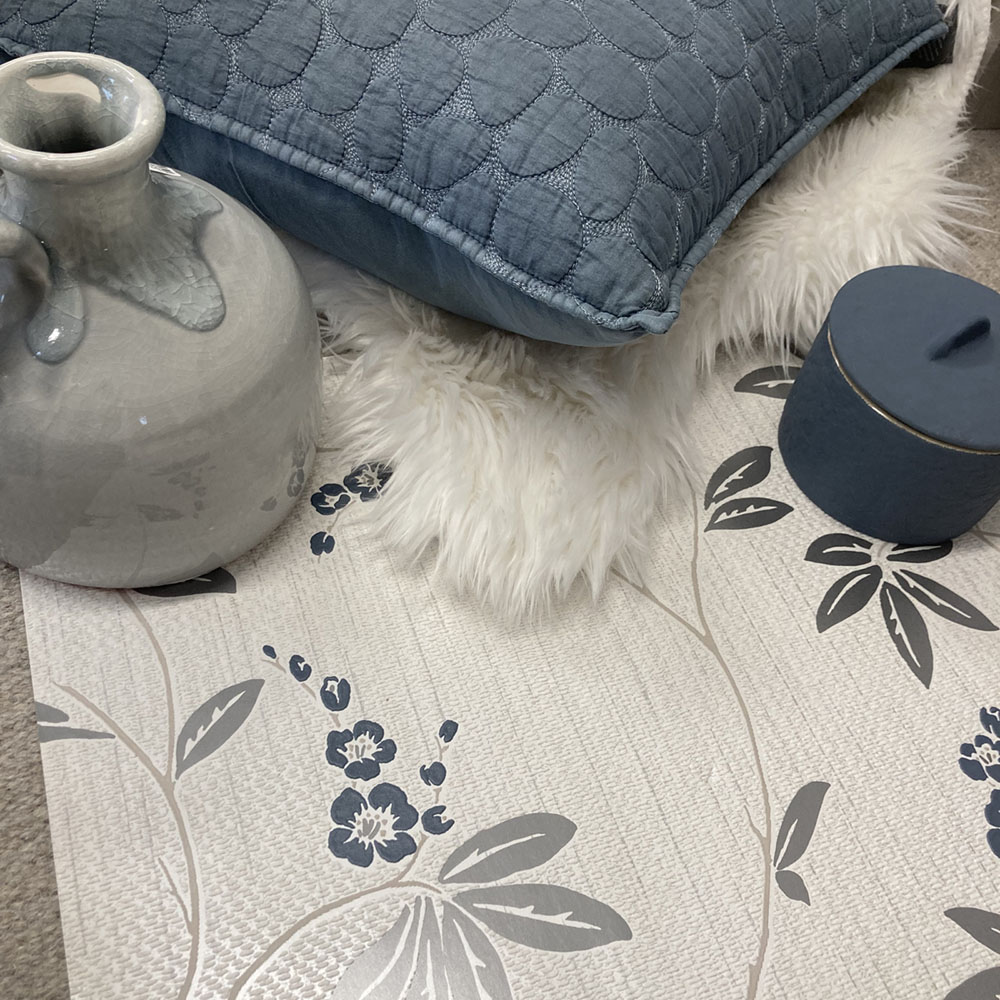 Belgravia Amelie WHITE / NAVY Image 4